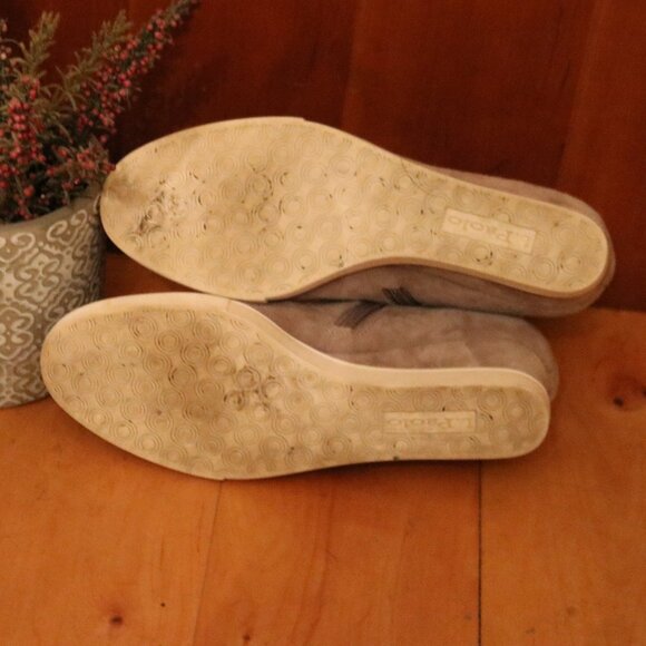 Linea Paolo Felicia Grey Perforated Suede Wedge Side Zip Bootie Sneakers Sz 7.5 - Picture 11 of 12